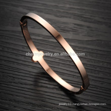 2015 The new 18K rose gold lucky clover black woman full of diamond jewelry bracelet jewelry GH736 creative